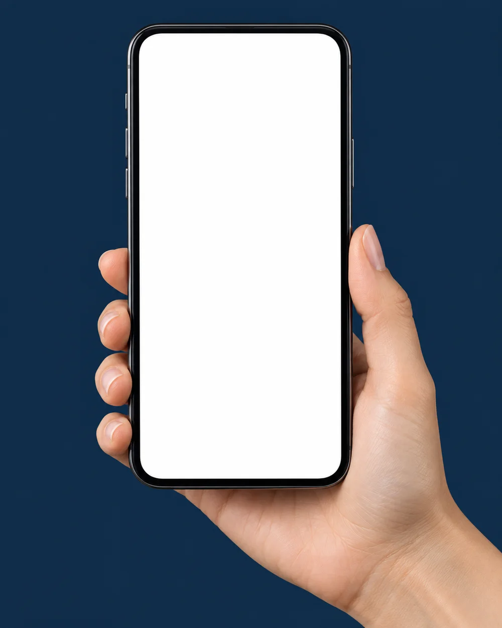 Mano e telefono creati con AI, con la pagina reale di La Colonna